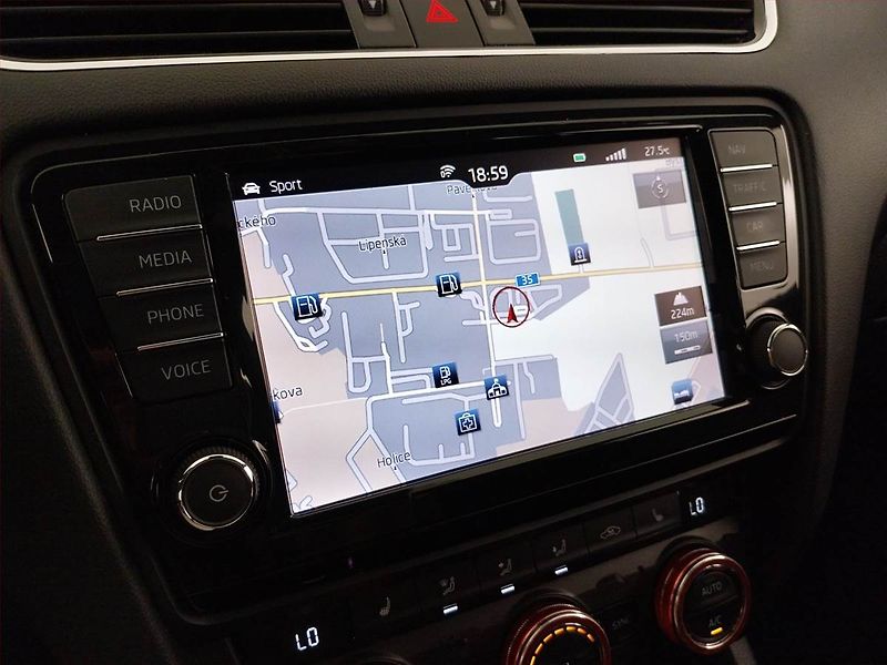 Škoda Octavia (2015) RS 2.0 TDI, Automat - fotka 15 z 23