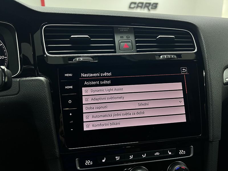 Volkswagen Golf GTI TCR, 2.0 TSI 213 kW - fotka 31 z 46