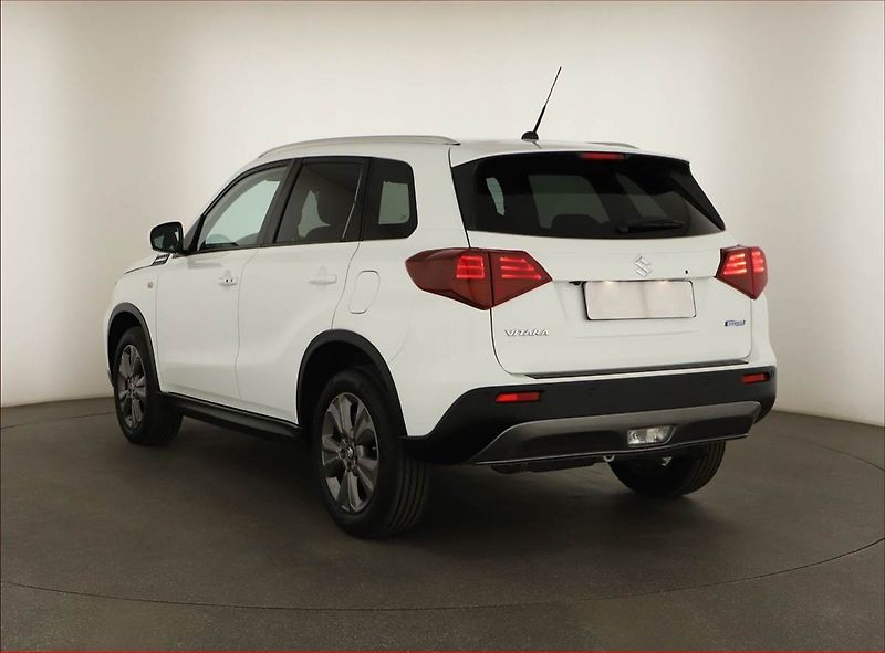 Suzuki Vitara (2025) 1.4 BoosterJet - fotka 4 z 18