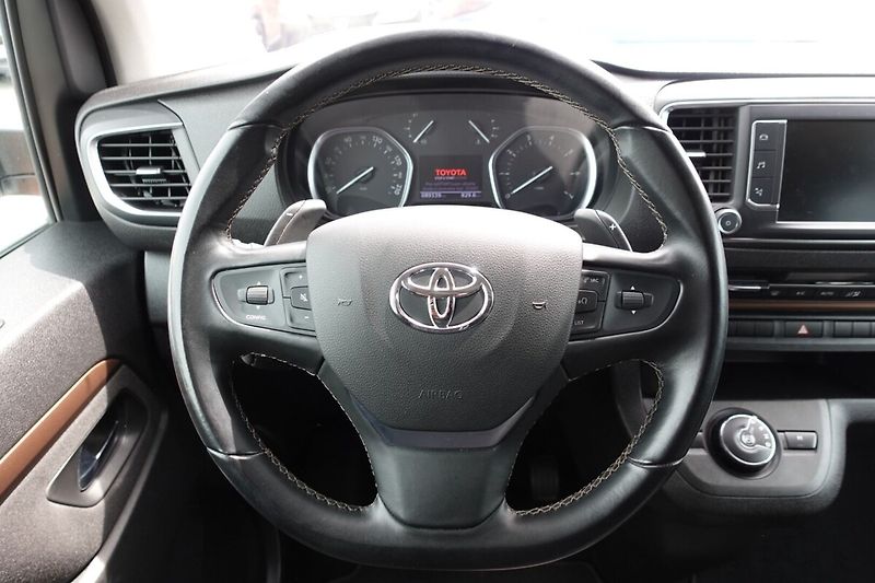 Toyota ProAce ZLEVNĚNO 2,0D-4D 130kW A/T L2 - fotka 18 z 35