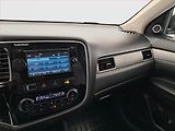 Mitsubishi Outlander (2016) 2.2 DI-D, 4X4, Automat - náhled 13