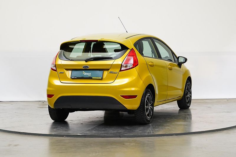 Ford Fiesta - fotka 2 z 25