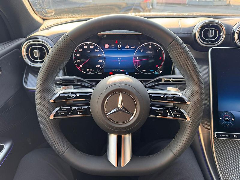Mercedes-Benz GLC (2026) 220 d 4MATIC kupé - fotka 13 z 23