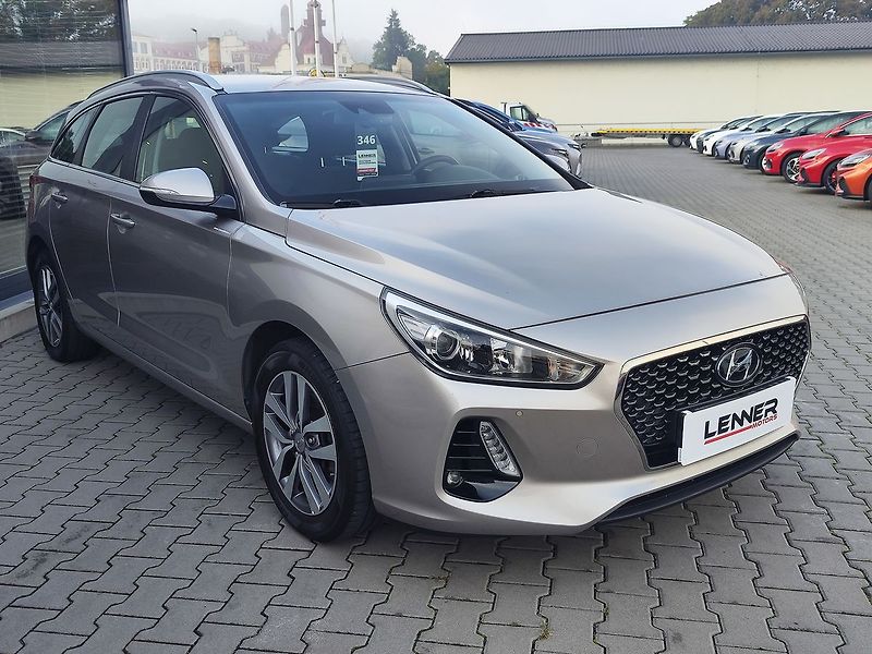Hyundai i30 1.4 T-GDI/103kW Style DCT - fotka 3 z 33