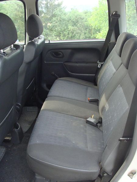 Opel Agila 1.0i, 44 kW,111tkm!!,nová STK - fotka 10 z 23