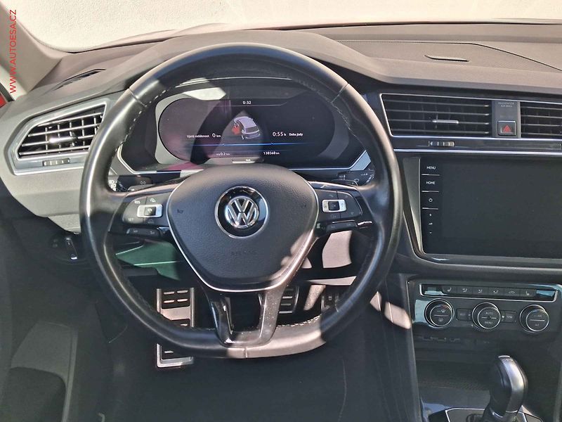Volkswagen Tiguan (2018) 2.0 TDi 4X4, Sound, DSG, LED - fotka 11 z 20