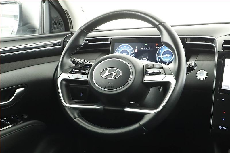 Hyundai Tucson (2023) Smart 1.6 T-GDI 48V MHEV - fotka 8 z 16