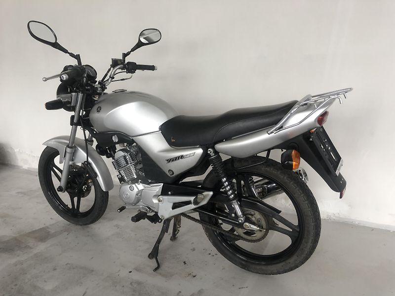 Yamaha YBR 125 - fotka 6 z 15