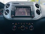 Volkswagen Tiguan 1.4TSI MAN VÝHŘEV TAŽNÉ KAMERA - náhled 35
