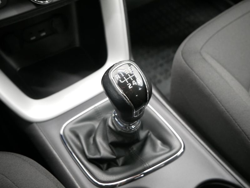Kia Ceed - fotka 20 z 23
