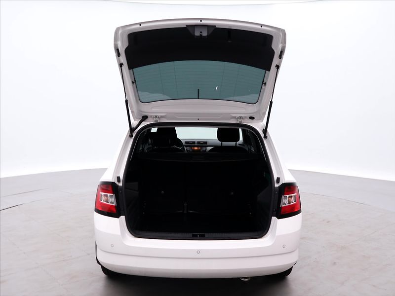 Škoda Fabia 1.0 TSI 70kW Style CZ - fotka 9 z 33