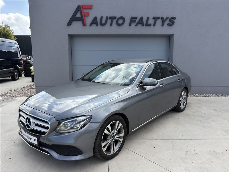 Mercedes-Benz Třídy E 2,0 220 d - fotka 3 z 28