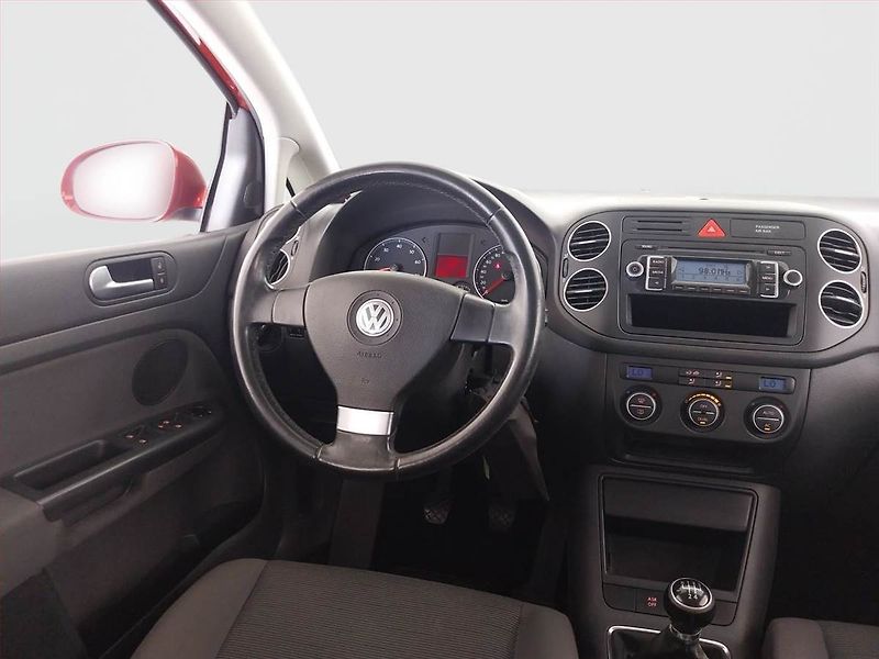 Volkswagen Golf Plus (2009) 1.6, po STK, plně pojízdný - fotka 7 z 17