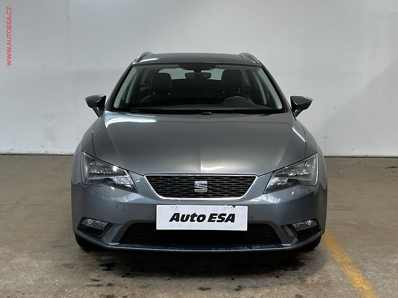 Seat Leon (2016) 1.4 TSi, Style, LED, panor - fotka 2 z 16