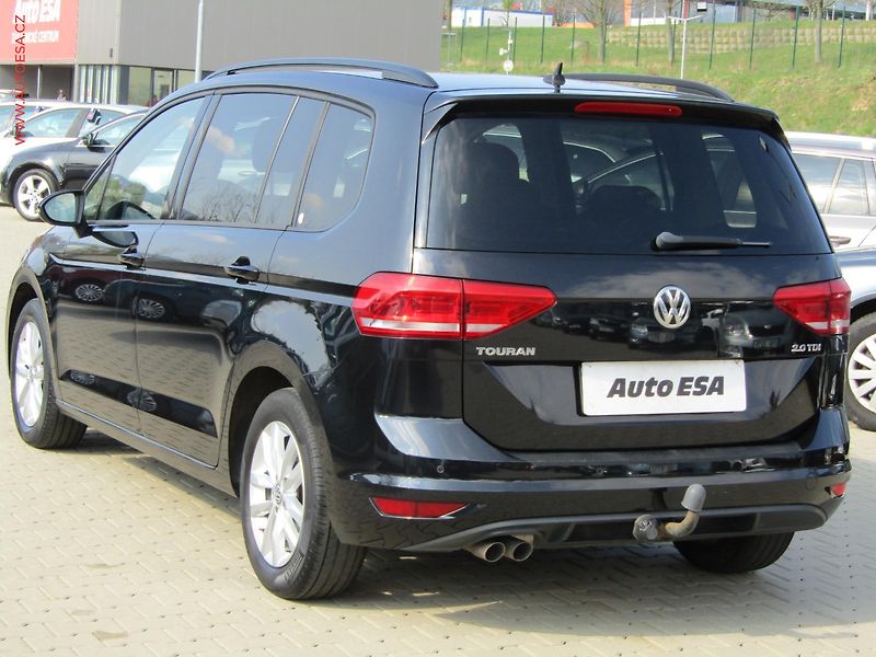 Volkswagen Touran (2016) 2.0 TDi, ČR, Klima - fotka 4 z 18