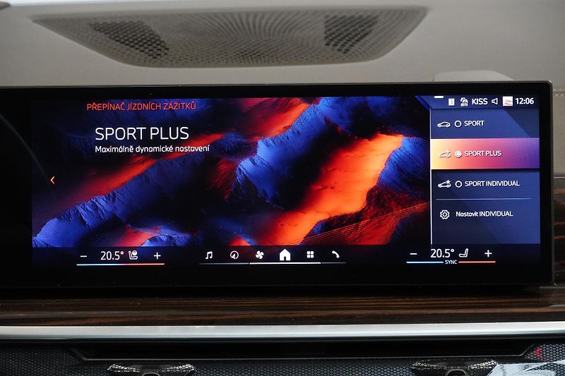 BMW X7 Xdrive40d,ČR,DPH,NZ.TOP,Tažné - fotka 43 z 45