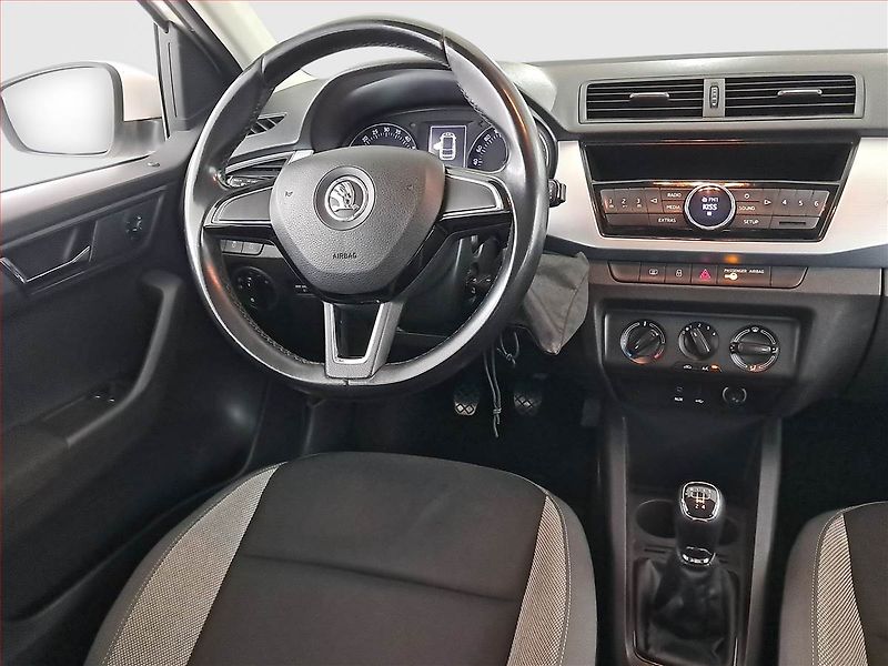 Škoda Fabia (2015) 1.4 TDI, ČR,1.maj - fotka 7 z 16