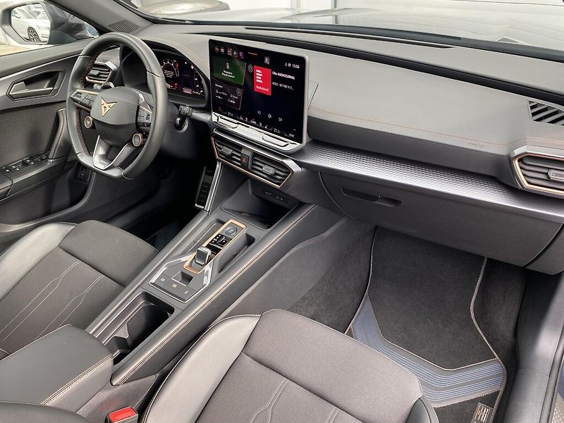 Cupra Formentor 1,5 E-TSI 110 kW DSG - fotka 24 z 26