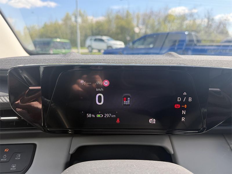 Ford Explorer Premium, SUV, 77 kWh prodlouže - fotka 20 z 22
