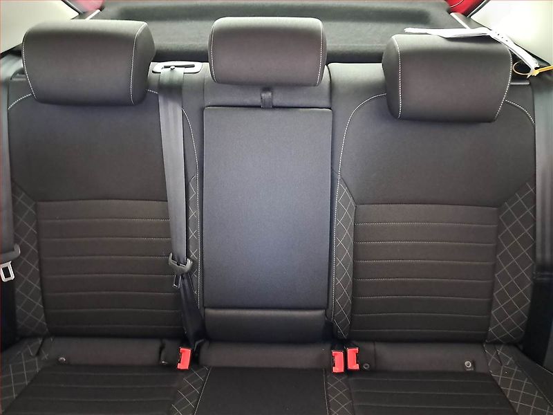 Škoda Rapid (2017) 1.0 TSI, Serv.kniha, Navi - fotka 10 z 17