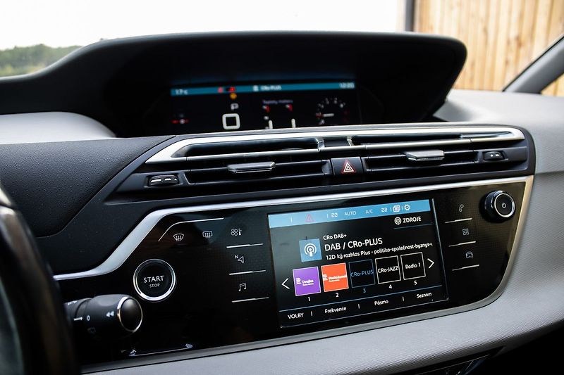 Citroën Grand C4 Picasso - fotka 19 z 41