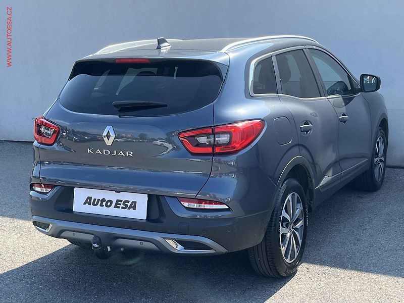 Renault Kadjar (2021) 1.3TCE, 1.maj,ČR, LED, navi - fotka 4 z 15