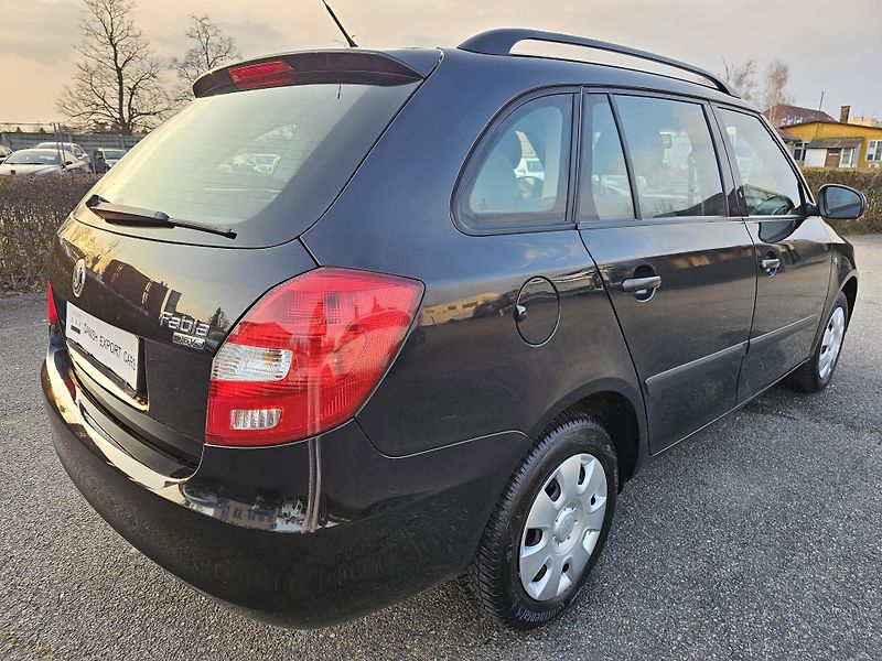 Škoda Fabia 1.4 16v 63kW,KLIMA,8xAIRBAG - fotka 8 z 37