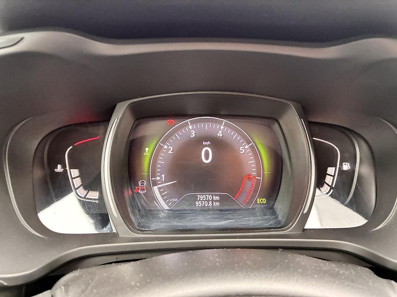 Renault Kadjar 96kW Energy 130 Life TAŽNÉ - fotka 17 z 28