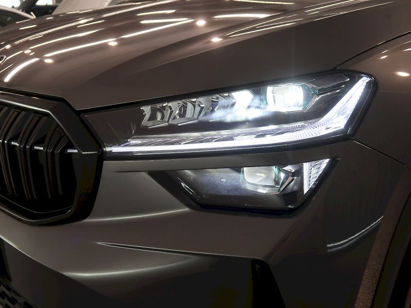 Škoda Kodiaq (2026) SPORTLINE 2.0TSI 150KW 4x4 DSG - fotka 10 z 49