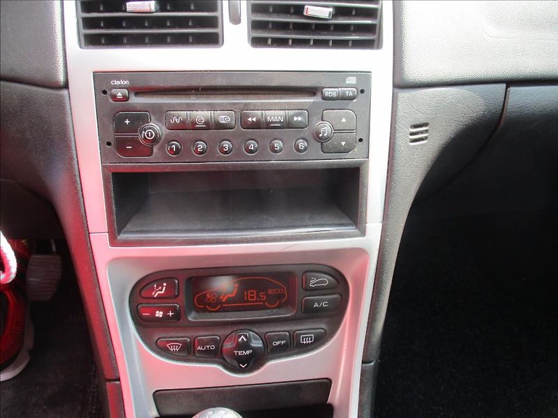 Peugeot 307 1,4 D,aut.klima,serv.kniha, - fotka 15 z 23