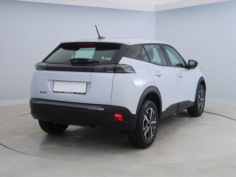 Peugeot 2008 (2025) Style 1.2 PureTech - fotka 5 z 16