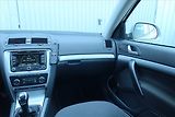 Škoda Octavia (2012) 2.0 TDI, Serv.kniha, Navi - náhled 8