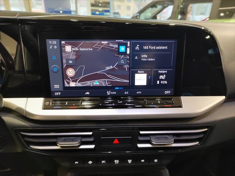 Ford Tourneo Connect (2024) 1,5 EcoBoost 110 kW/150 koní, - fotka 22 z 23