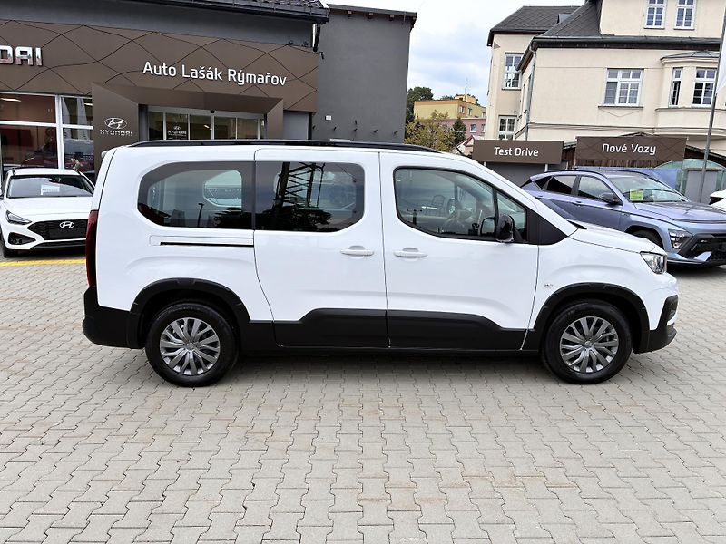 Peugeot Rifter EV50 kWh-100KW, REZERVACE - fotka 8 z 33
