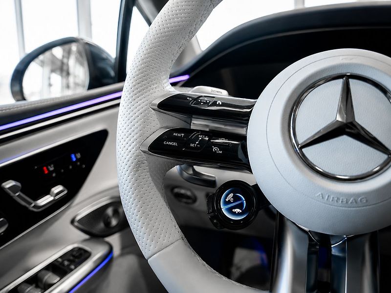 Mercedes-Benz EQE 53 AMG 4MATIC*hyperscreen MBUX - fotka 18 z 25