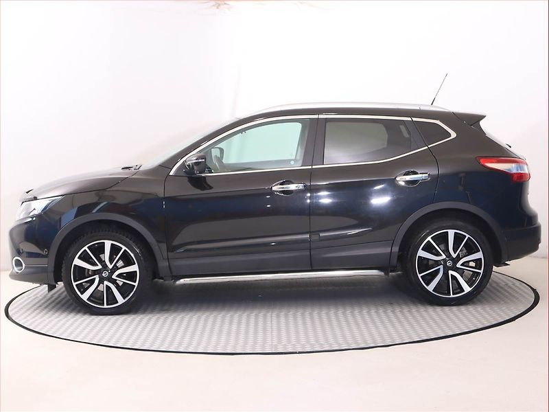 Nissan Qashqai (2015) 1.6 DIG-T, Serv.kniha, Kůže - fotka 3 z 18