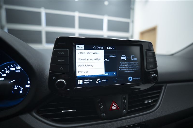 Hyundai i30 1,5 CVVT KAMERA 1. MAJITEL ČR - fotka 26 z 31