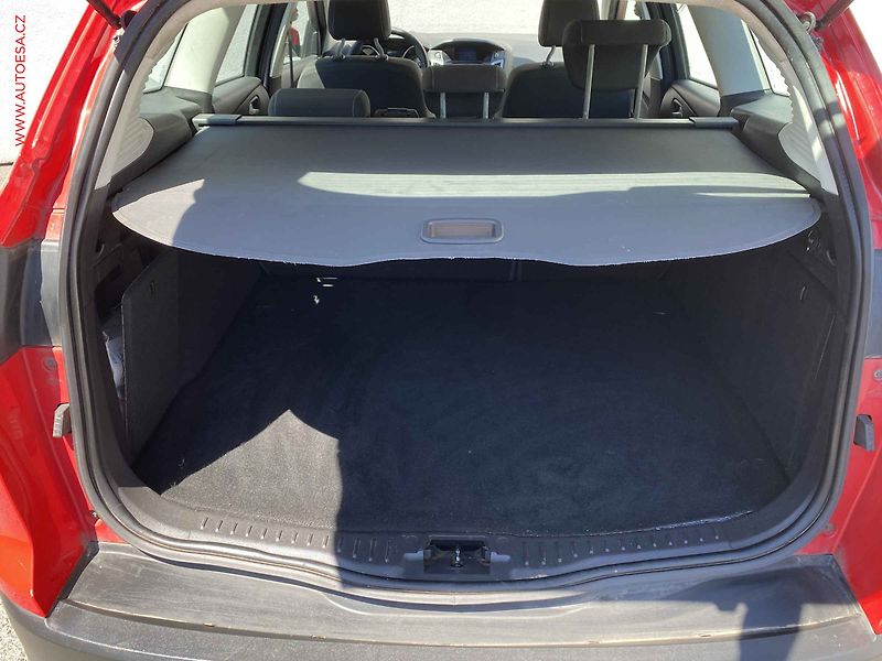 Ford Focus (2012) 1.6 TDCi, ČR, Trend - fotka 7 z 16