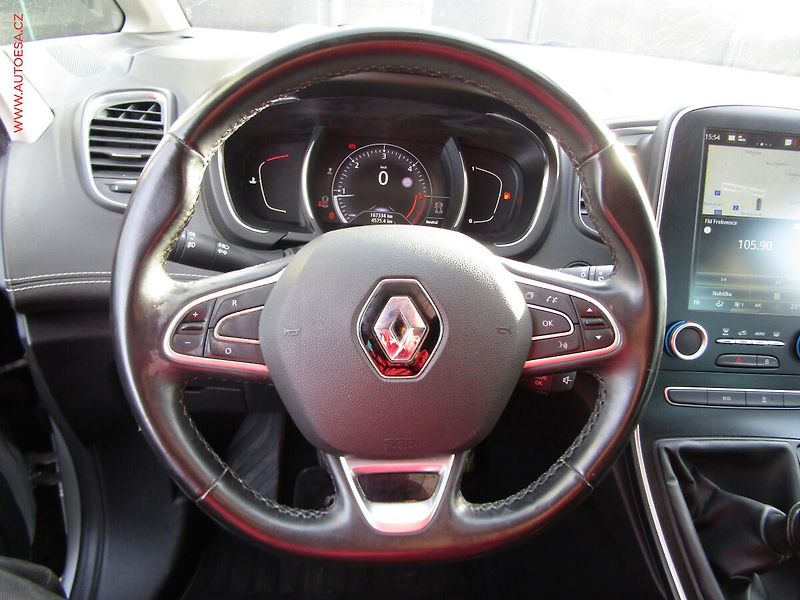 Renault Grand Scénic (2017) 1.6dCi, Intense, LED, TZ - fotka 20 z 23
