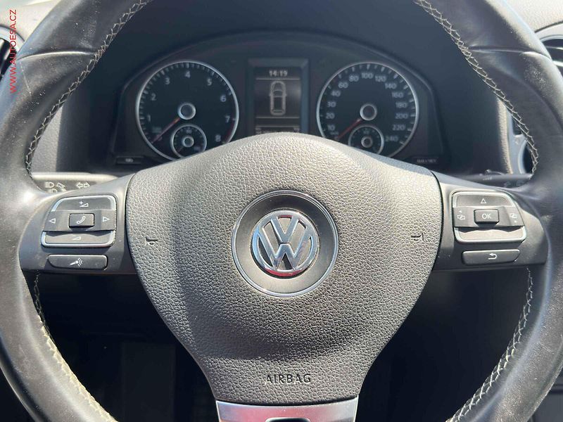 Volkswagen Golf Plus (2012) 1.4TSi, servis.kniha - fotka 12 z 18