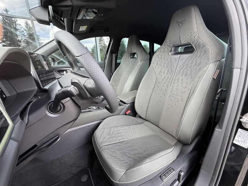 Cupra Formentor (2026) 2.0TDI TRIBE 150k DSG ZÁRUKA 5 - fotka 26 z 45