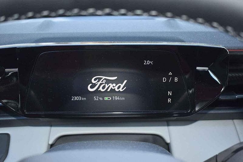 Ford Capri má dostatečný dojezd na to, aby nemusel sloužit jen ve městě
