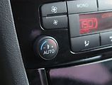 Ford Galaxy (2010) Ghia 2.0 TDCi, 7 míst - náhled 17