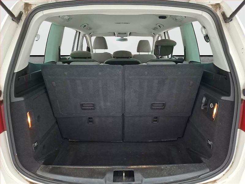 Seat Alhambra (2011) 2.0 TDI, Automat, 7 míst - fotka 14 z 18