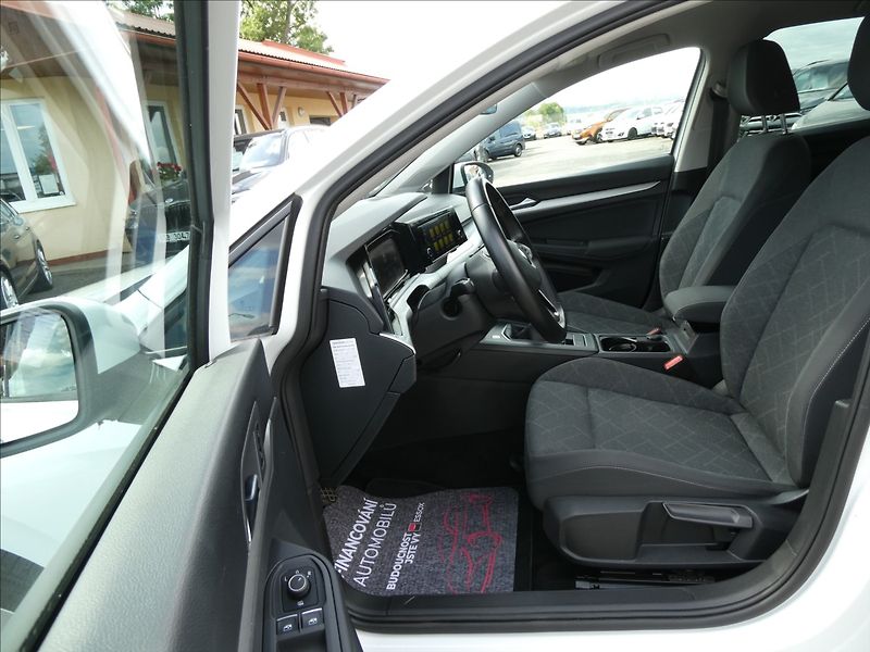 Volkswagen Golf 2,0 TDi VIII 2x kola,LED,CEBIA - fotka 19 z 49