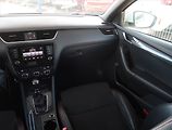 Škoda Octavia (2014) RS 2.0 TDI, Automat, Navi - náhled 8