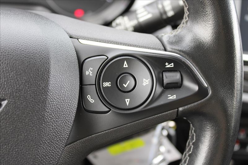 Opel Crossland 1,2 T  NOVÉ V ČR,1.MAJITEL - fotka 17 z 23