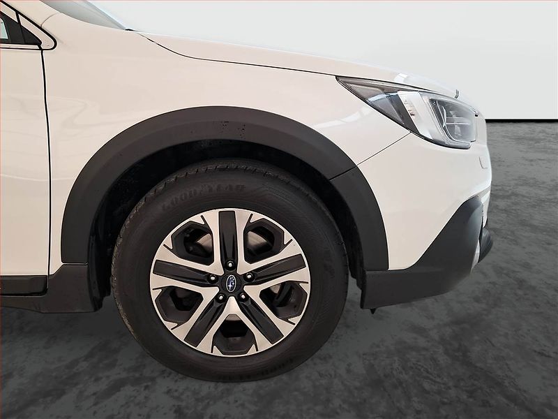 Subaru Outback (2019) 2.5 i, 4X4, Automat - fotka 15 z 20