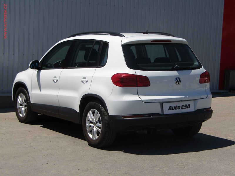 Volkswagen Tiguan (2014) 1.4 TSi, ČR, Trend&Fun - fotka 6 z 18