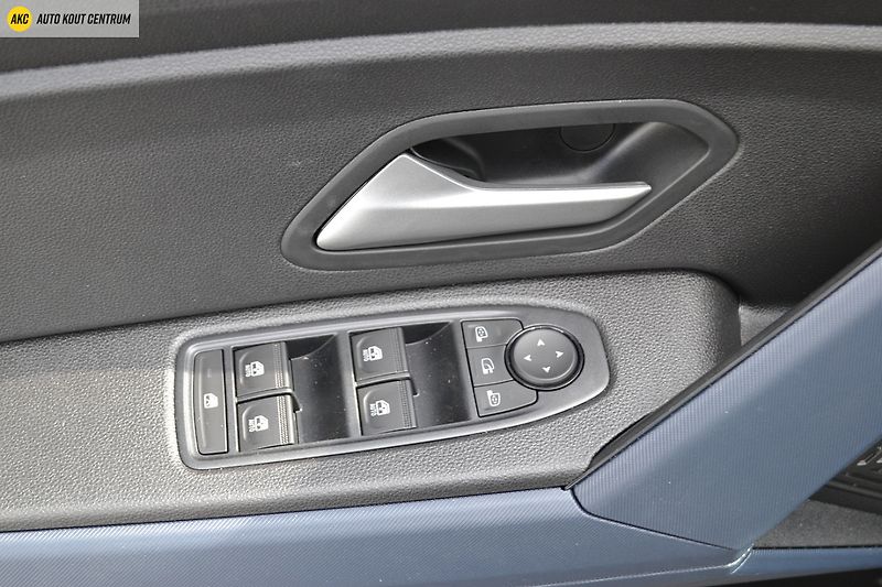 Dacia Duster NEW  JOURNEY  MHEV TCe 130 4x4 - fotka 20 z 54